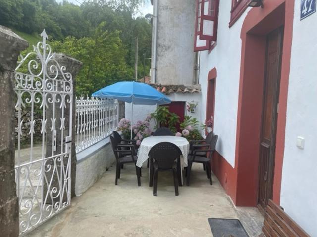 Villa El Requexu de Rales Rales  Exterior foto